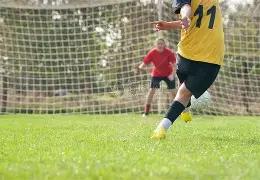 李亚鹏豪车,接送年轻女,友归家,海星体育直播在线,海星体育直播tv官网,海星体育直播app下载,海星体育直播平台