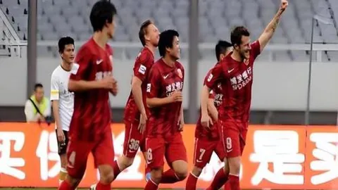 王楚钦击败梁靖崑，重振旗鼓，亚洲杯男单桂冠书写新篇章！